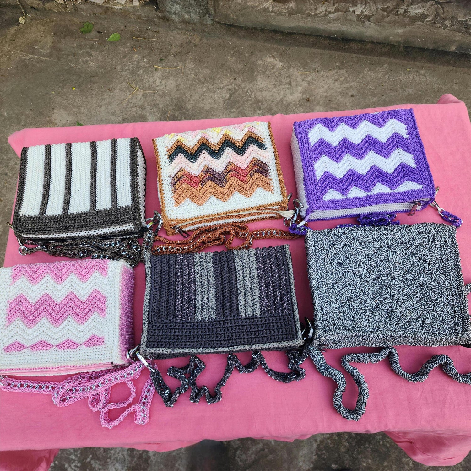 The Bag Without Frame