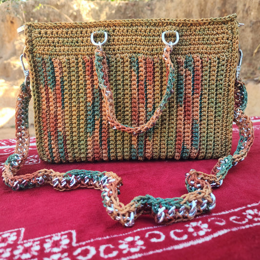 Multiple Colour in Chain Frame