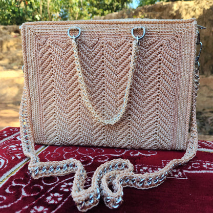 Cream in Chain frame