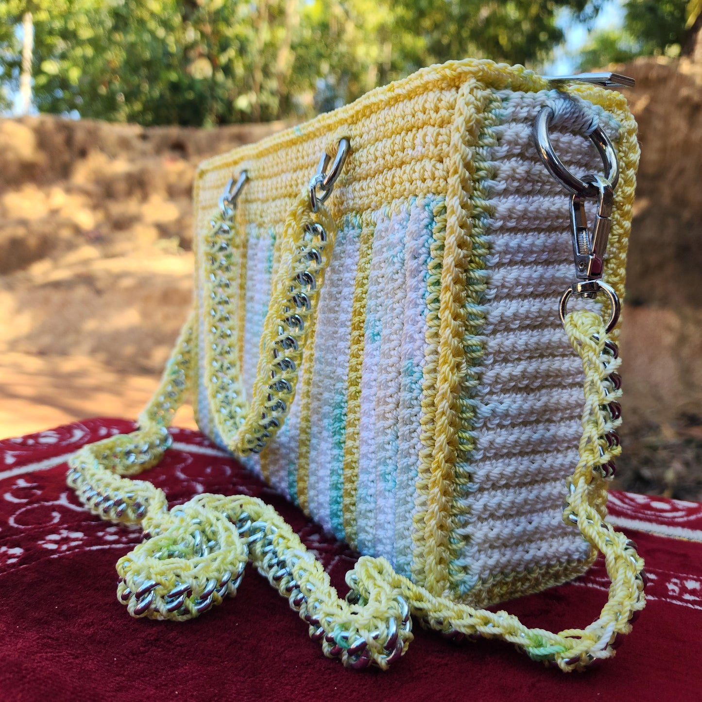 Yellow with White in bule tone