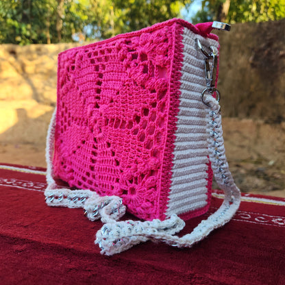 W & Pink Combo in No frame 2