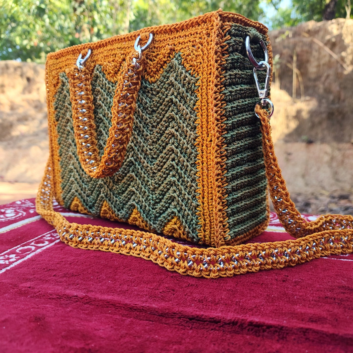 Soft OG in Chain Frame