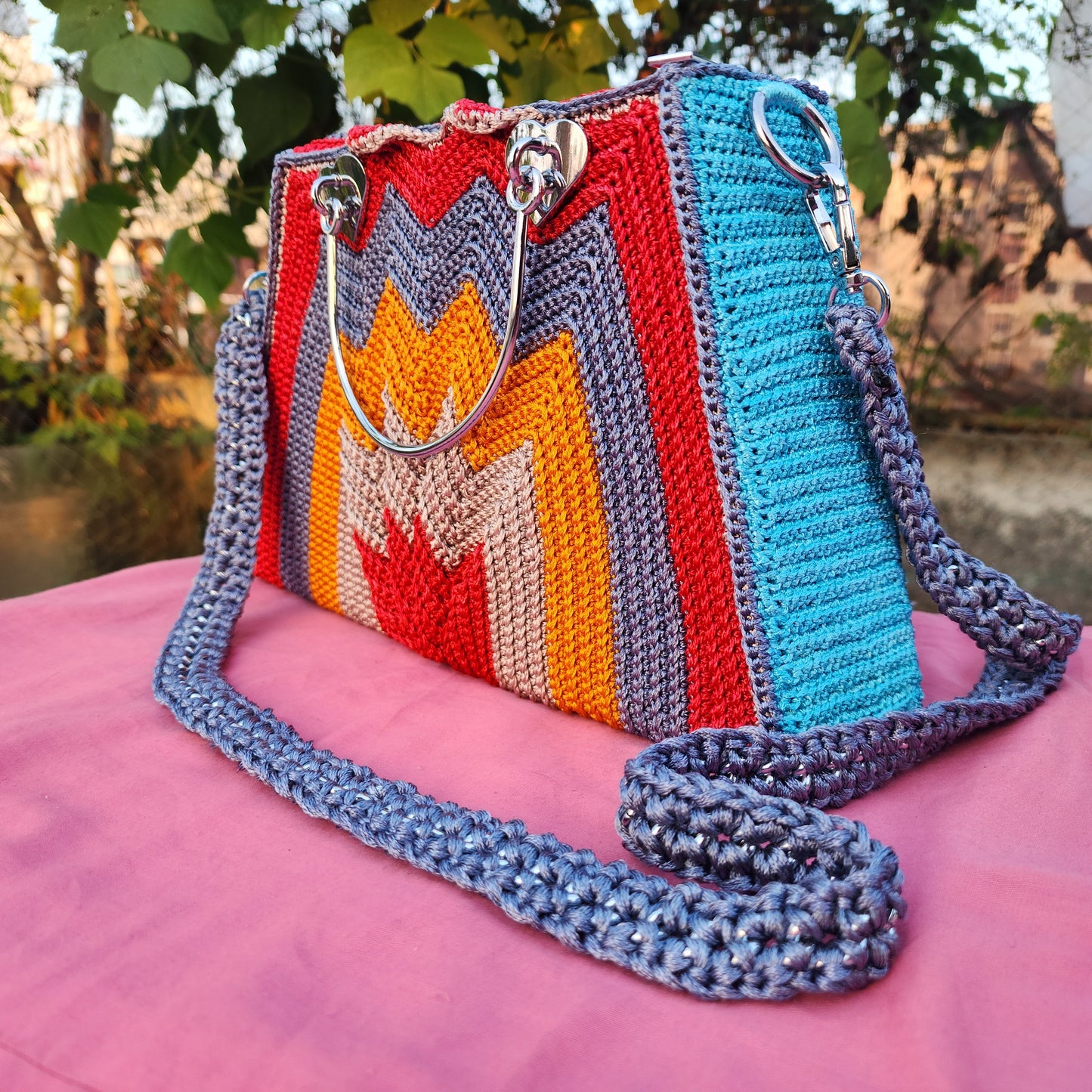 Multiple Colour in Trapezium 2