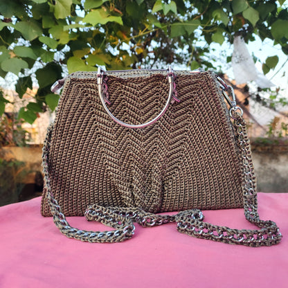 Unique Colour in Trapezium