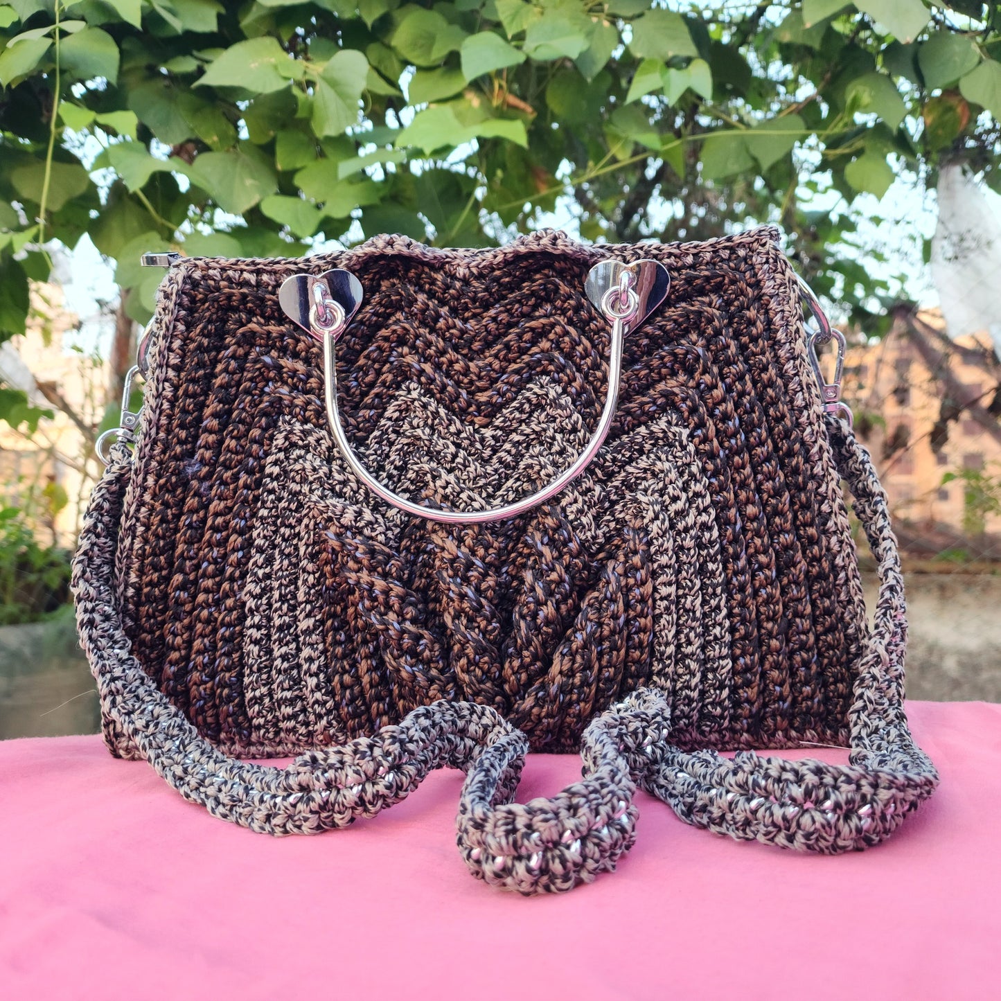 Unique Colour in Trapezium 2