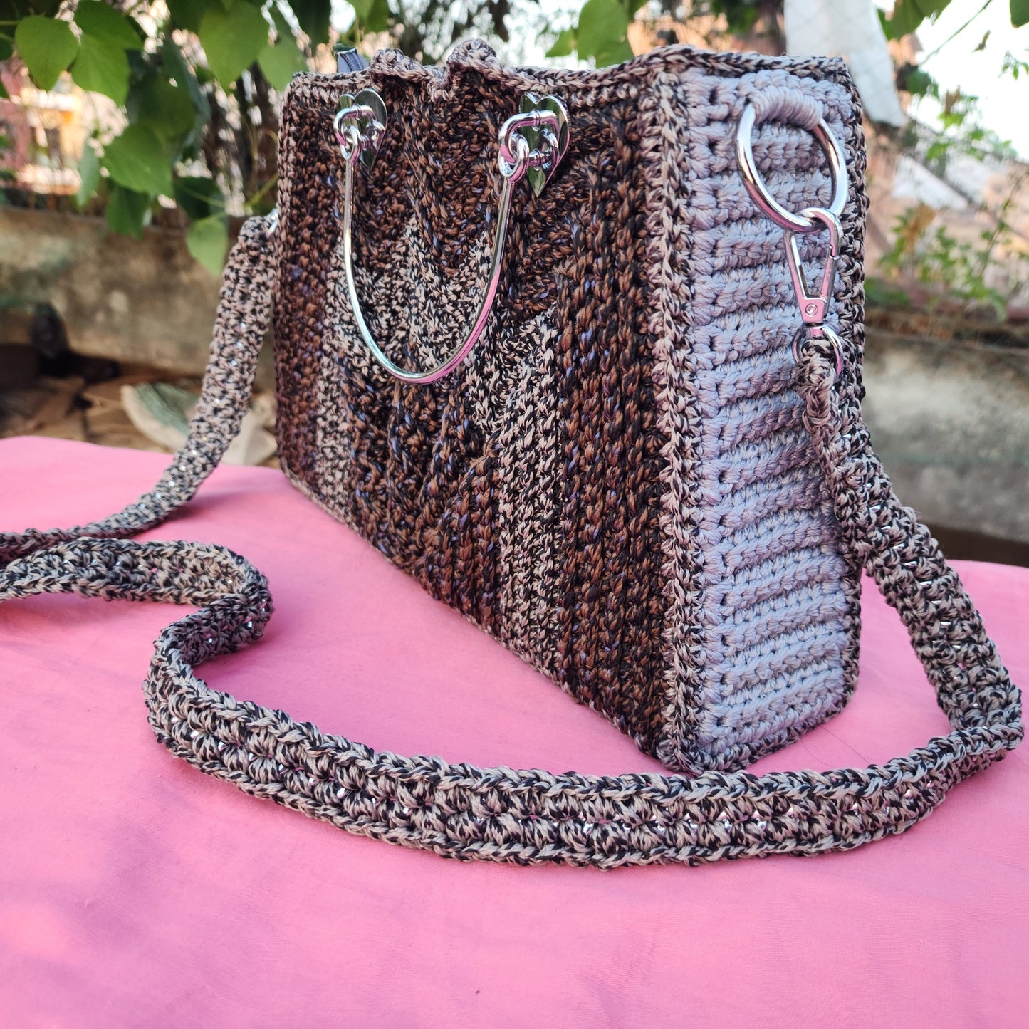 Unique Colour in Trapezium 2