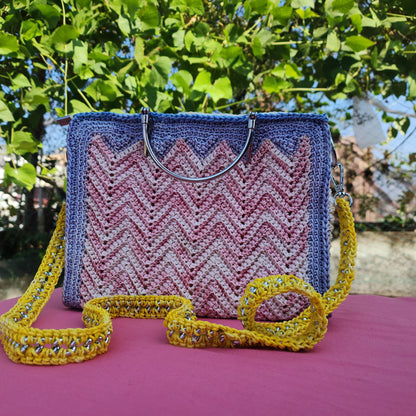 Multiple Colour in Steel Frame