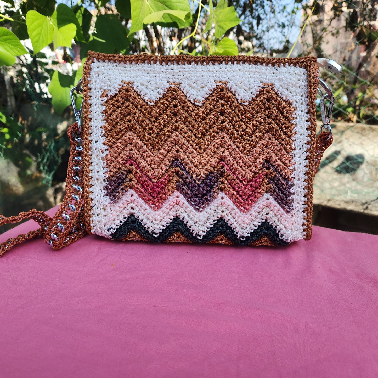 multiple colour in No frame 3