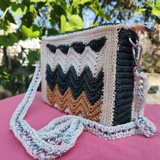 3 Colour combo in no Frame